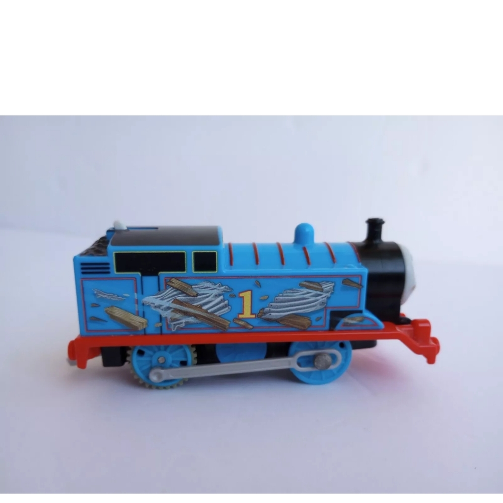 Thomas & Friends Trackmaster Motorized Twisting Tornado Thomas Engine , 2013